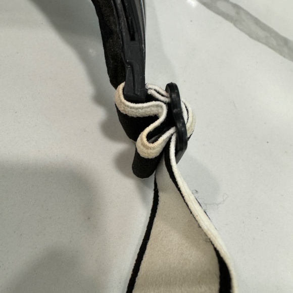 CHRISTIAN DIOR - J'ADIOR CLUB 1 BLACK VISOR - Picture 4 of 4